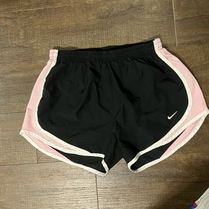 ✅SOLD✅Nike dri-fit women’s shorts, great condition